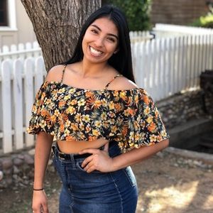 Meet your Posher, Andrea